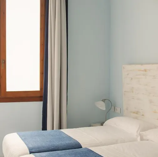 Hotel Ad Hoc Carmen